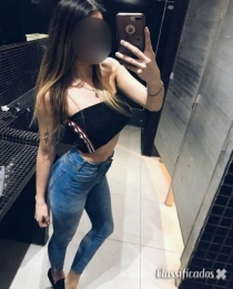 linda ninfeta, bem magrinha e muito gostosa.