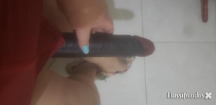 Se presentei e seja fodida por dominadora vc crossdresser